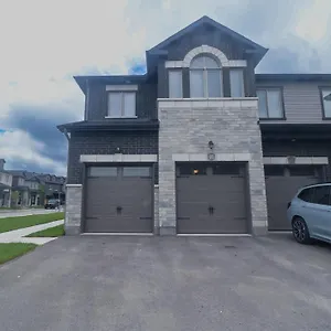 https://tranquil-nest-by-the-airport.ottawa-hotel.net