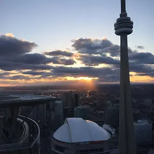 https://ihost-suites-ice-condo.niagara-fallshotels.com